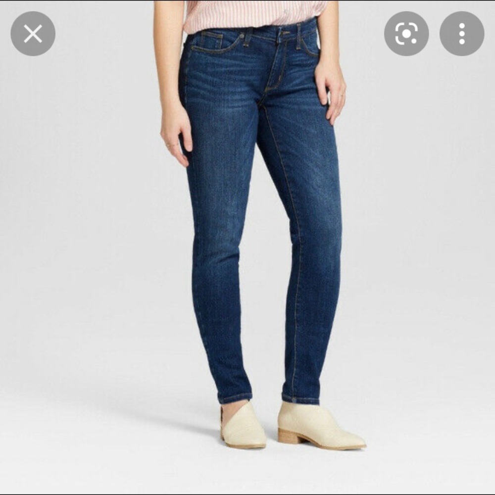 🏔️Dark Wash Blue Jeans